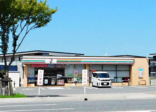 セブン-イレブン 福岡次郎丸２丁目店