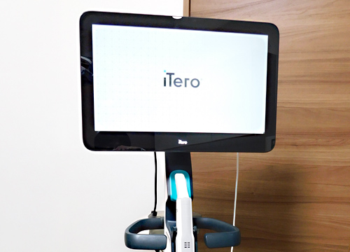iTero（アイテロ）